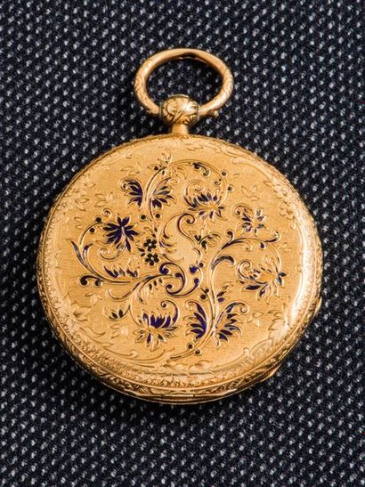 null Soap pocket watch in 18-carat yellow gold (750 thousandths). The case is decorated...