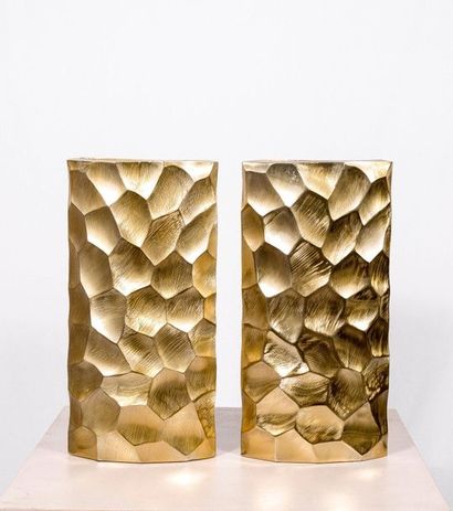 null Paire de vases en laiton décor gouge (498€ boutique)

H: 45 cm