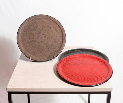 null 3 round trays various models imitation shagreen and snake