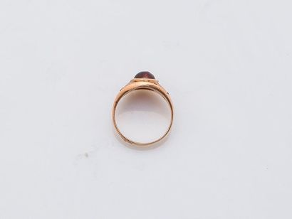 null Domed pinky ring in 9 carat pink gold (385 thousandths) set with a tourmaline...