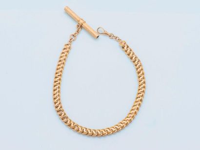 null 18 karat (750 thousandths) yellow gold flat link chain with chased decoration....