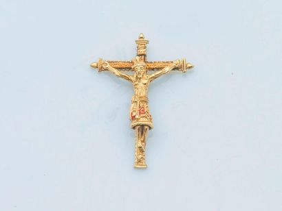 null Pendentif christ en croix en or jaune 18 carats (750 millièmes). Traces d'émail....