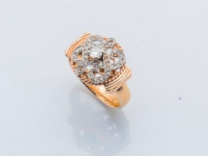 null Ring transformed into an 18-carat yellow gold (750 thousandths) and platinum...