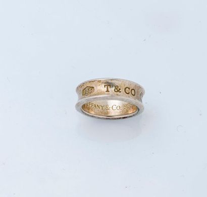 TIFFANY and CO, Ring curved Tiffany 1837 silver ring (925 thousandths) engraved....