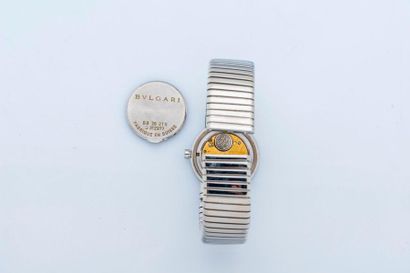 BULGARI Tubogas watch in steel, round case with clip-on back (signed and numbered),...
