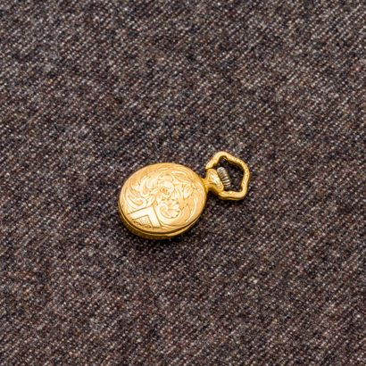 FLAMOR Montre de col en or jaune 18 carats (750 millièmes). Le boitier de forme ovale...