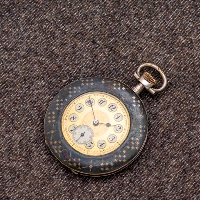 null Pocket watch in niello silver (800 thousandths) with checkerboard decoration....