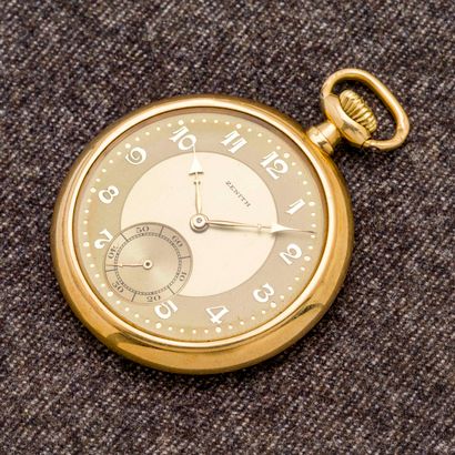 ZENITH Pocket watch in 18-carat yellow gold (750 thousandths). The bottom is engraved...