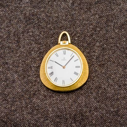 EBEL Pocket watch in 18K yellow gold (750 thousandths) oval shape. The bezel has...