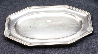 null Large octagonal silver platter (925 thousandths)

Dimensions: 45 x 30 cm 

Weight:...
