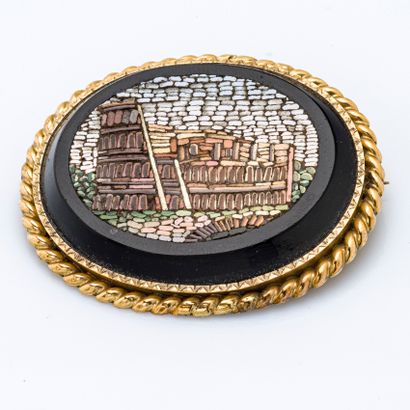 null 18-carat (750 thousandths) yellow gold brooch decorated with a micro-mosaic...