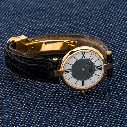MUST de CARTIER Vendôme watch in vermeil (925 thousandths), round case with screw-down...