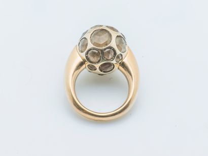 POMELLATO Bague modèle «Harem» en or jaune 18 carats (750 millièmes), l’anneau fuselé...