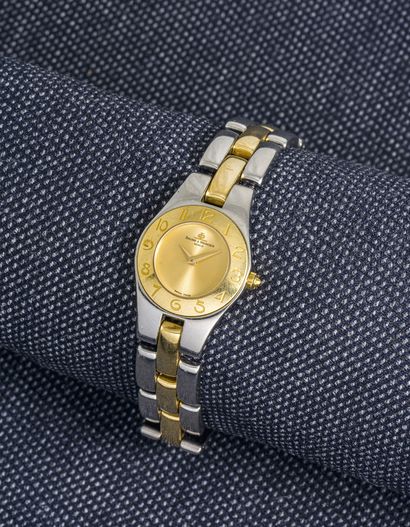 BAUME & MERCIER Linea

Bracelet watch of lady in yellow gold 18 carats (750 thousandths)...