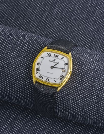 JAEGER-LECOULTRE Classic watch in yellow gold 18 carats (750 thousandths), the case...