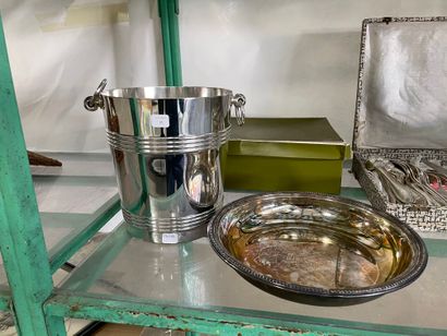 CHRISTOFLE, Lot including an ice bucket and a deep dish in its original box