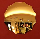 null 4 gold plated mirrors model Endora in acrylic with 12 branches 

D. 63 cm 

Unit...
