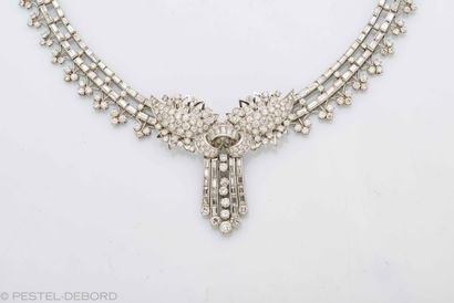 Henri MARTIN Important 18-karat (750 ‰) white gold diamond river. The necklace composed...