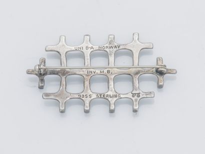 Uni DAVID-ANDERSEN (né en 1930) Modernist silver brooch (925 ‰) with openwork geometric...