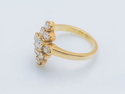 null Bague duchesse en or jaune 18 carats (750 ‰) sertie de diamants taillés en brillant,...