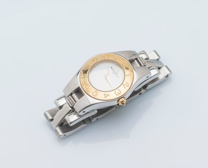 BAUME & MERCIER Ladies' watch bracelet model Linéa, the round steel case with large...