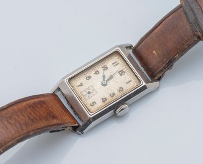Cadran signé CORTEBERT Steel watch, the rectangular case with a monogrammed clipped...