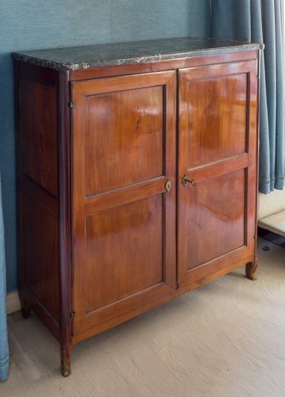  Mahogany and mahogany veneer armoire opening with two doors with two square molded...