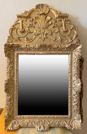 Mirror with pediment, carved and gilded wood...