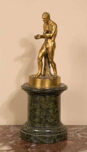null D’après l’Antique

Adam

Épreuve en bronze reposant sur un socle en marbre vert

H....