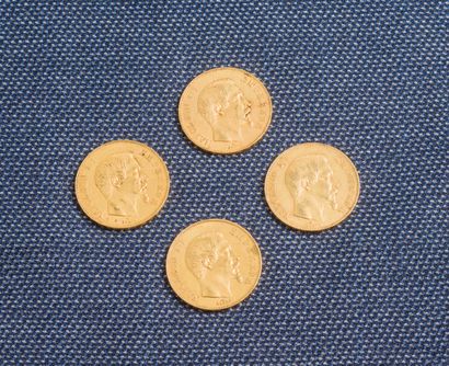  Lot de 4 pièces de 50 francs or Napoléon III de 1855(3) et 1857. 
Poids : 64,4 ...