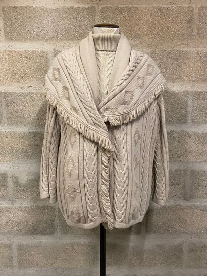 VALENTINO studio Beige wool and angora set including a turtleneck sweater, a fringed...