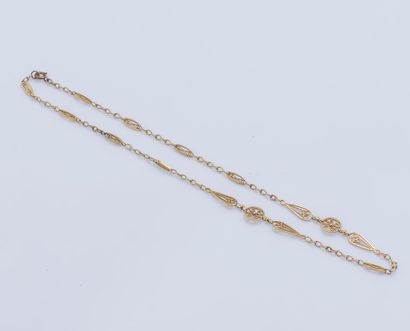 null Choker chain with filigree links in 18K yellow gold (750 ‰) and vermeil (925...