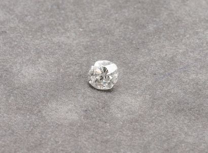 null Un diamant coussin de taille ancienne pesant 2,2 carats.