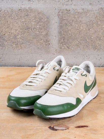 NIKE AIR ODYSSEE 
Forest Green (2015) 
(652989-103)...