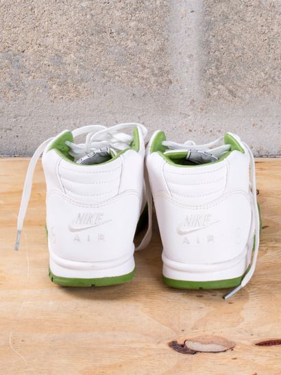 null NIKE AIR TRAINER 1 SP

Fragment Design White Chlorophyll

(806942-113)

US 8,5...