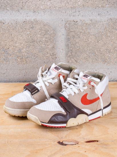 NIKE AIR TRAINER 1 SP 
Fragment Design Chino...