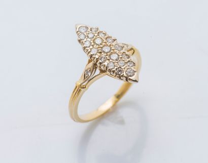 Ring marquise in yellow gold 18 carats (750...