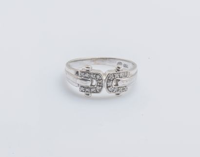 null Small ring in 18K white gold (750 thousandths) decorated with two belt buckles...