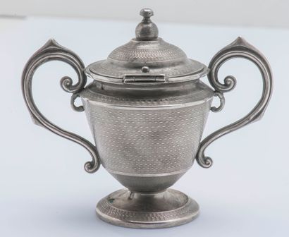 null Mustard pot on foot in silver (950 thousandths) with guilloche decoration, two...
