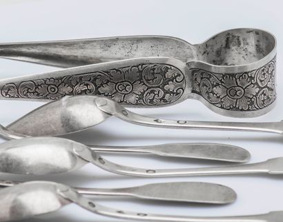 null Set of eleven small silver spoons (950 thousandths) model uniplat. Of which...