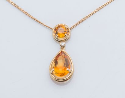 null Chain and pendant in yellow gold 18 carats (750 thousandths), the pendant of...
