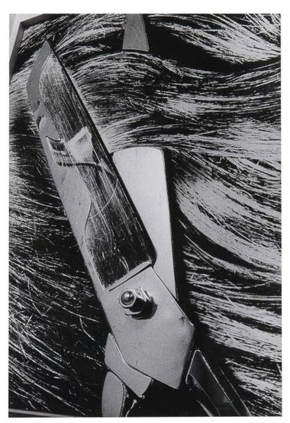 Ruth FRANCKEN (1924-2006) Ciseau Tirage argentique d'époque, porte le tampon du photographe...