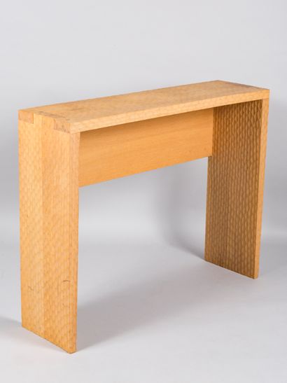 Natural wood console with gouged decoration...