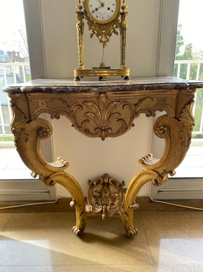 Gilded wood console decorated with acanthus...