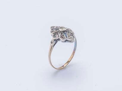 null Ring in yellow gold 18 carats (750 thousandths) and silver (925 thousandths)...