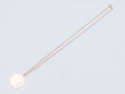 BACHET Chain and pendant disc in yellow gold 18 carats (750 thousandths) decorated...