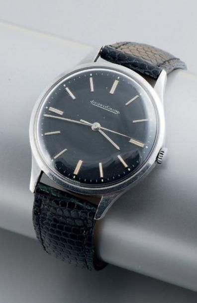 JAEGER-Le COULTRE (Classique Sport), vers 1950 Montre classique à anses cornes en...