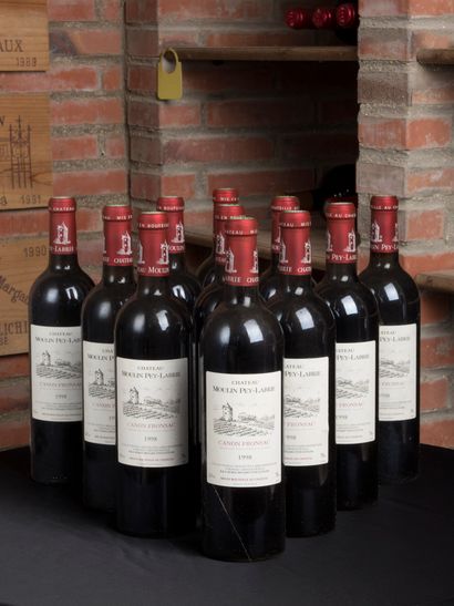 null 11 bouteilles de Château Moulin Pey Labrie, Canon Fronsac, 1998 
Niveau bas...