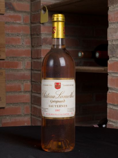 null 10 bottles of Château Lamothe, Guignard, Sauternes, 1997
Low level neck 
Stained...