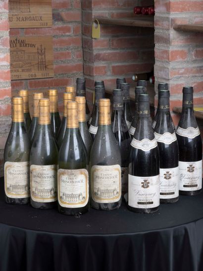 null Lot comprenant : 
- 10 bouteilles Vouvray Château Moncontour 1990 
- 12 bouteilles...